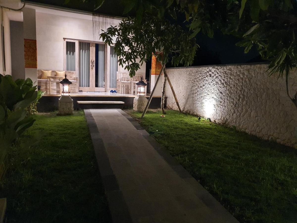 De Jantux Villa ウルワツ エクステリア 写真